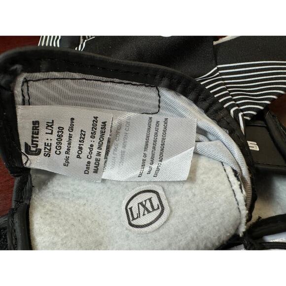 Cutters Football Epic Receiver Gloves Adult L/XL Grip Palm New with Tags - Picture 6 of 7